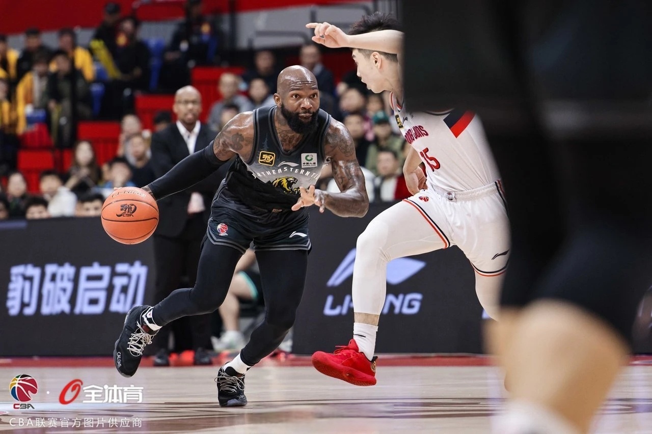 冲刺阶段突围战来临，曼城围绕CBA常规赛篮板制胜，媒体盛赞，医务组通报恢复的简单介绍-星空体育app