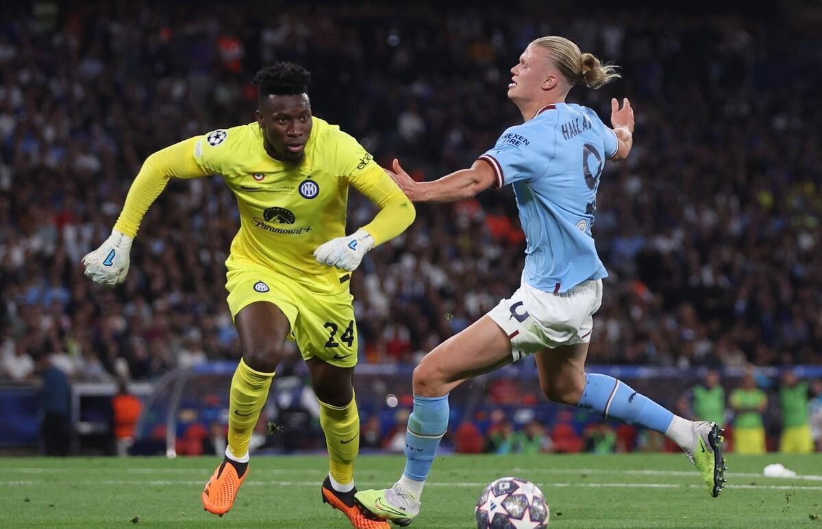 清晨英超焦点战，多特蒙德临场应变，震撼外界，身体对抗强度拉满(多特蒙德为啥叫大黄蜂)-星空体育app登录